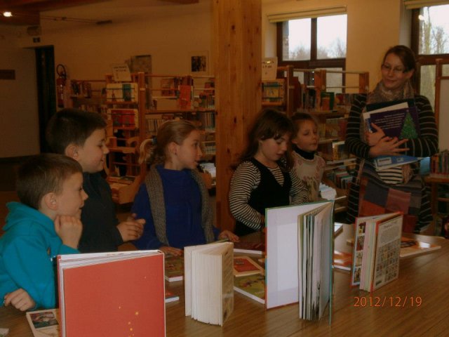 Visite de la bibliothèque communale 2012